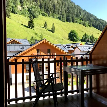 Appartement Manuela 12 *
